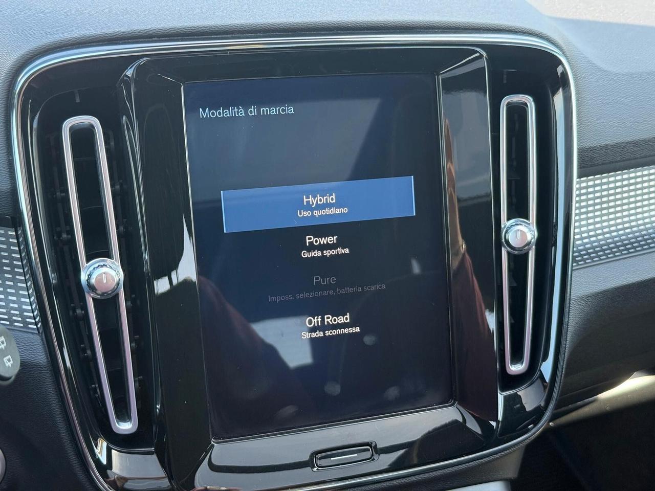 XC40 T5 Recharge Hybrid 262cv *Tetto *Gancio Traino