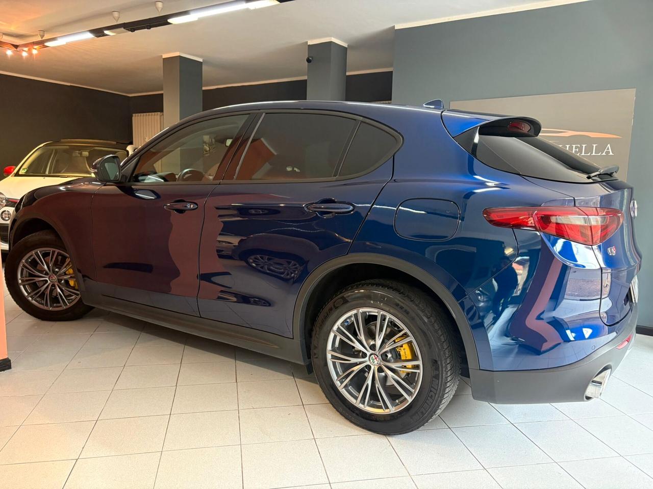 Alfa Romeo Stelvio (PREZZO REALE SENZA VINCOLI)