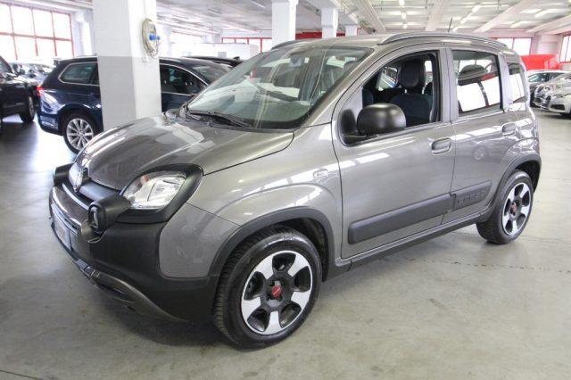 FIAT Panda City Cross 1.0 FireFly 70CV S&S Hybrid