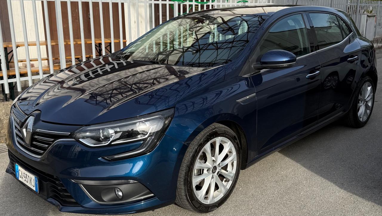 Renault Megane Mégane Blue dCi 115 CV EDC Duel2