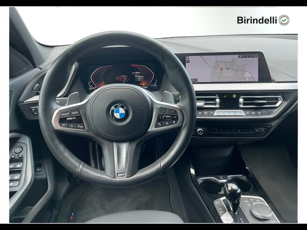 BMW Serie 1 (F40) - 118d 5p. Msport
