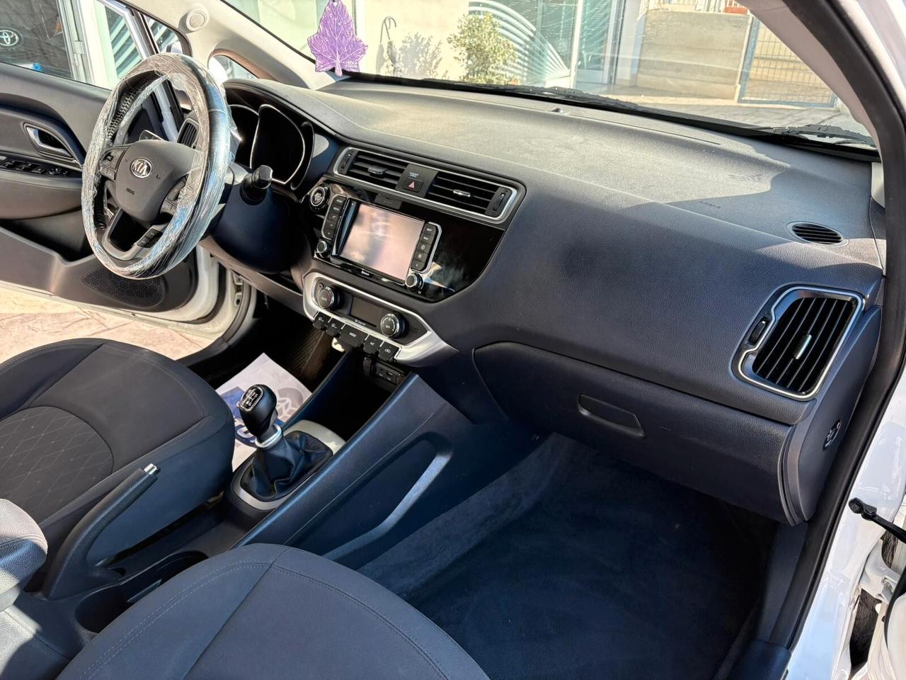 Kia Rio 1.4 CRDi 5p. Cool Collection