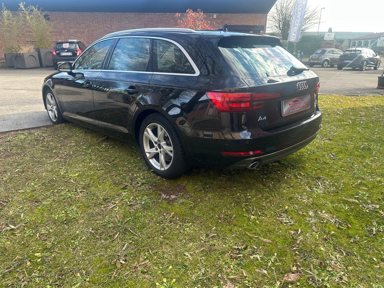 Audi A4 Avant 35 2.0 tdi 150cv s-tronic