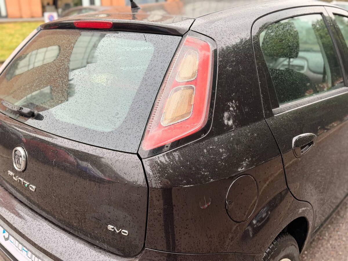 Fiat Punto Evo 1.4 natural power Emotion 70cv 5p