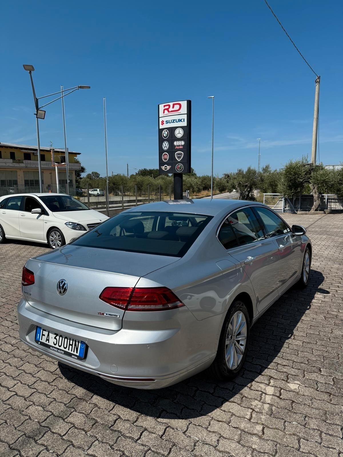Volkswagen Passat 1.6 TDI Comfortline BlueMotion Technology - ok neopatentati -