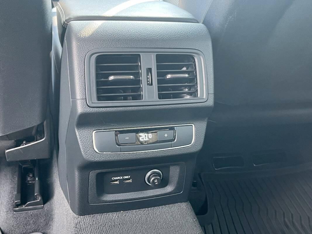 Audi Q5 35 2.0 tdi mhev 12V S line s-tronic