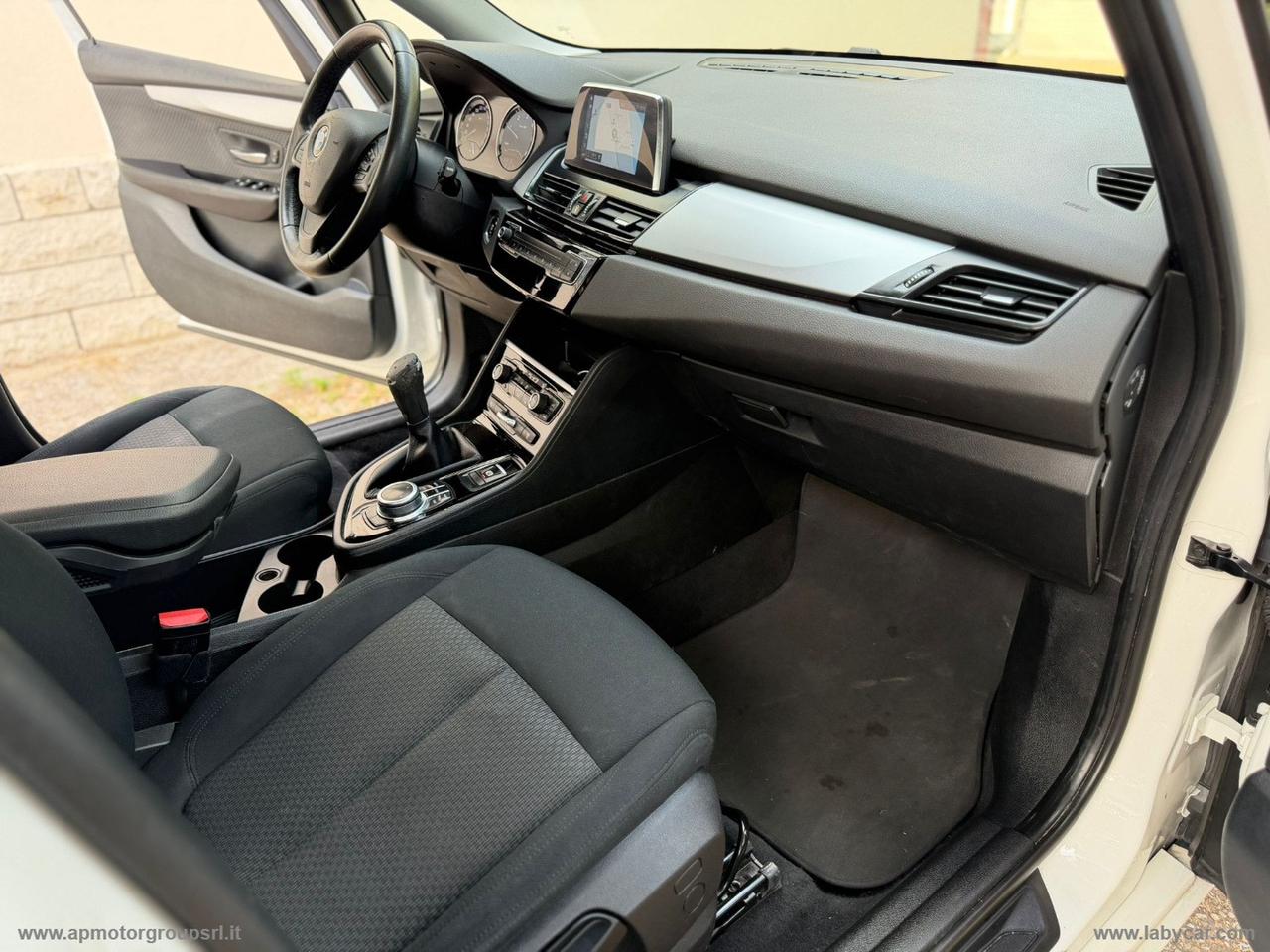 BMW 216d Active Tourer Business ADVANTAGE