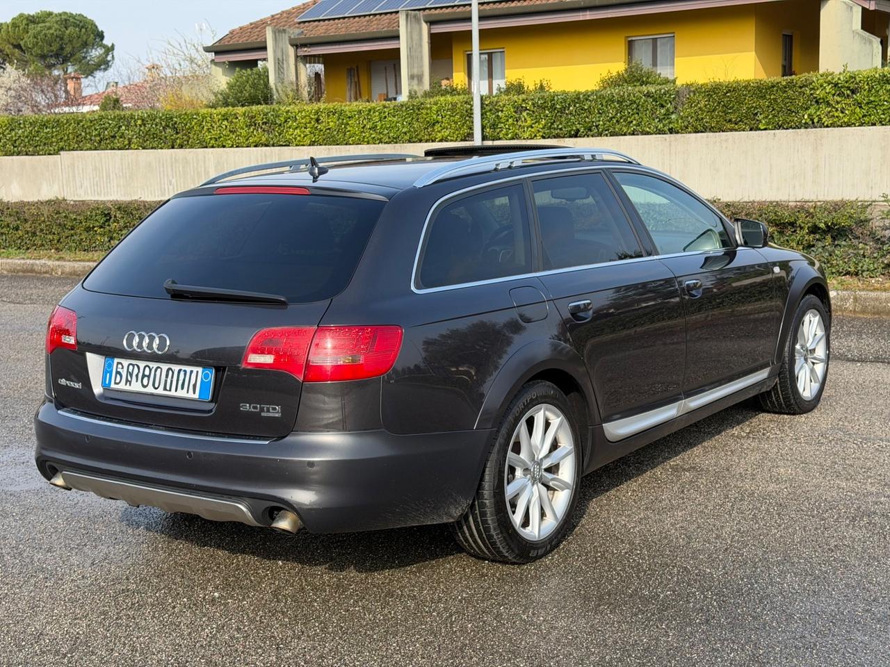 Audi A6 allroad 3.0 V6 TDI