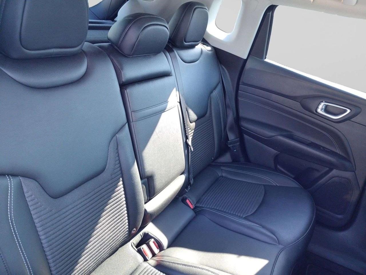 Jeep Compass JEEP Compass 1.3 Turbo T4 190 CV PHEV AT6 4xe Bus