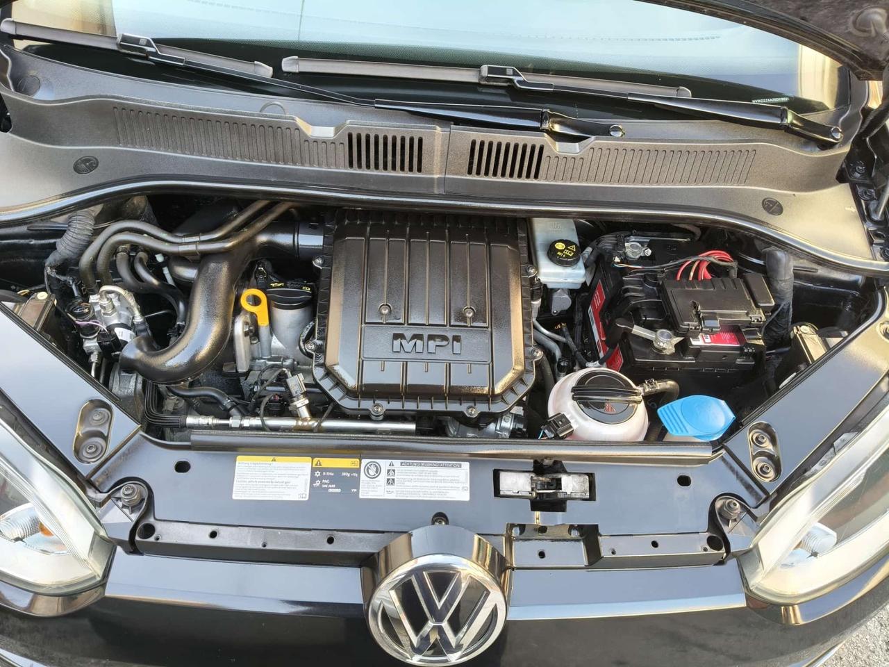 VOLKSWAGEN UP 1000 A METANO 5P FULL OPTIONAL