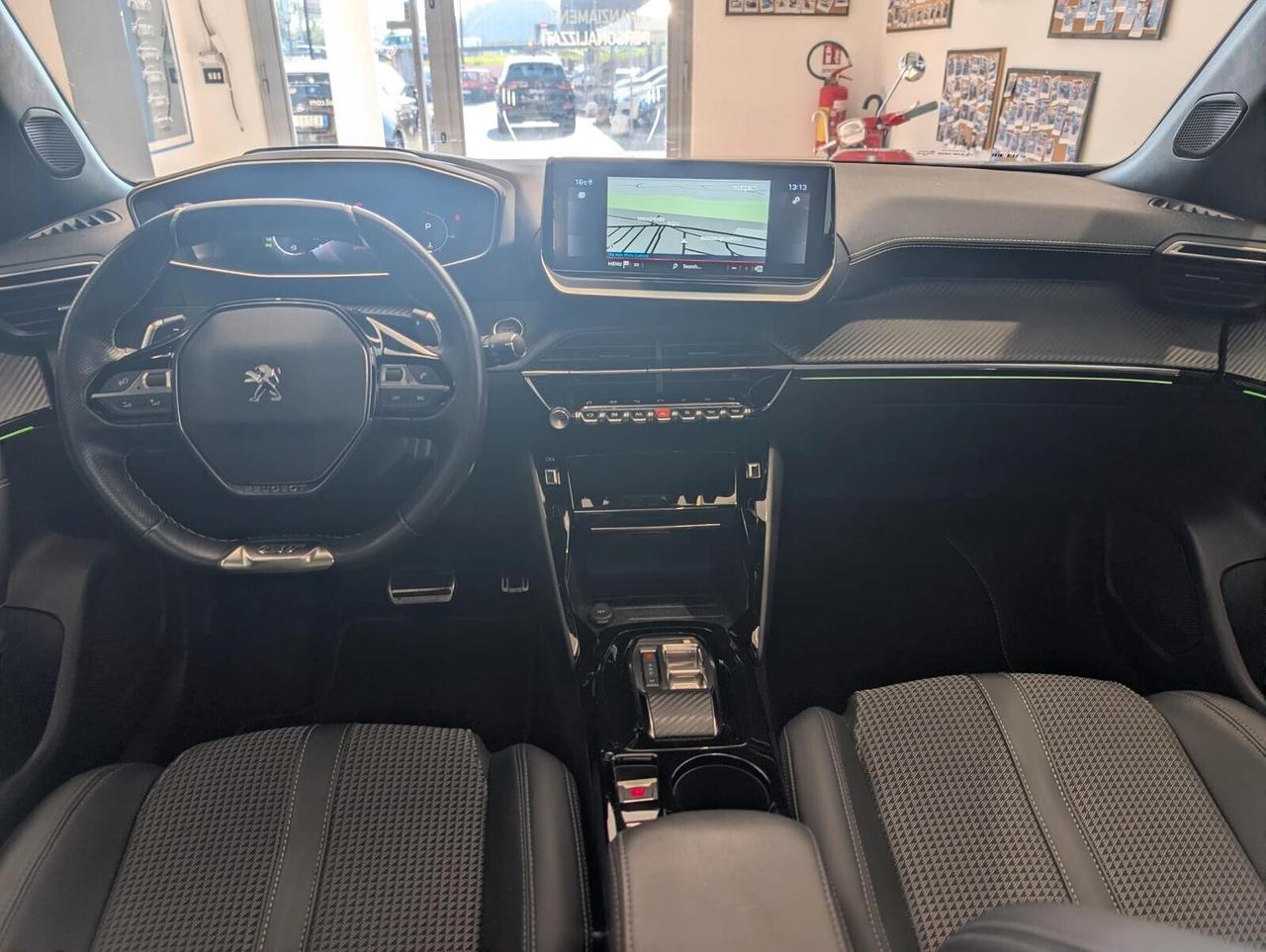 Peugeot 2008 BlueHDi 130 S&S EAT8 GT Pack