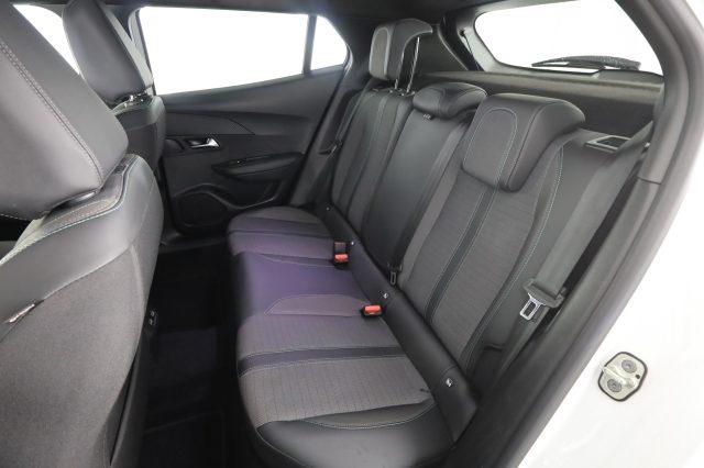 PEUGEOT 2008 2008 PureTech 100 S&S Allure Pack