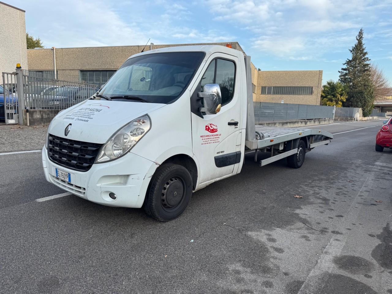 Renault Master Carro attrezzi portata 1350 kg più tolleranza