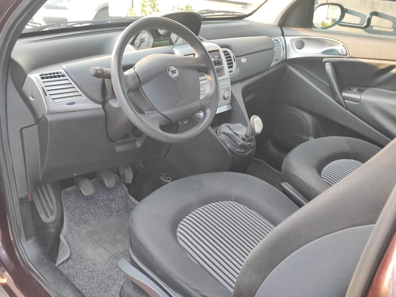 Lancia Ypsilon 1.2 frizione nuova