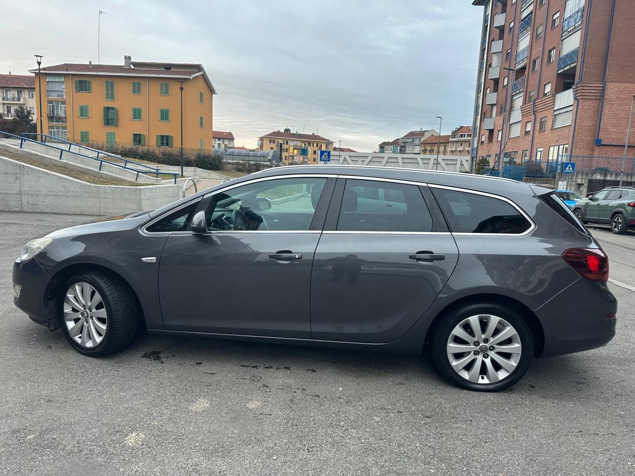 Opel Astra Opel astra sw gpl fino 2027 possibile 24 mesi garanzia