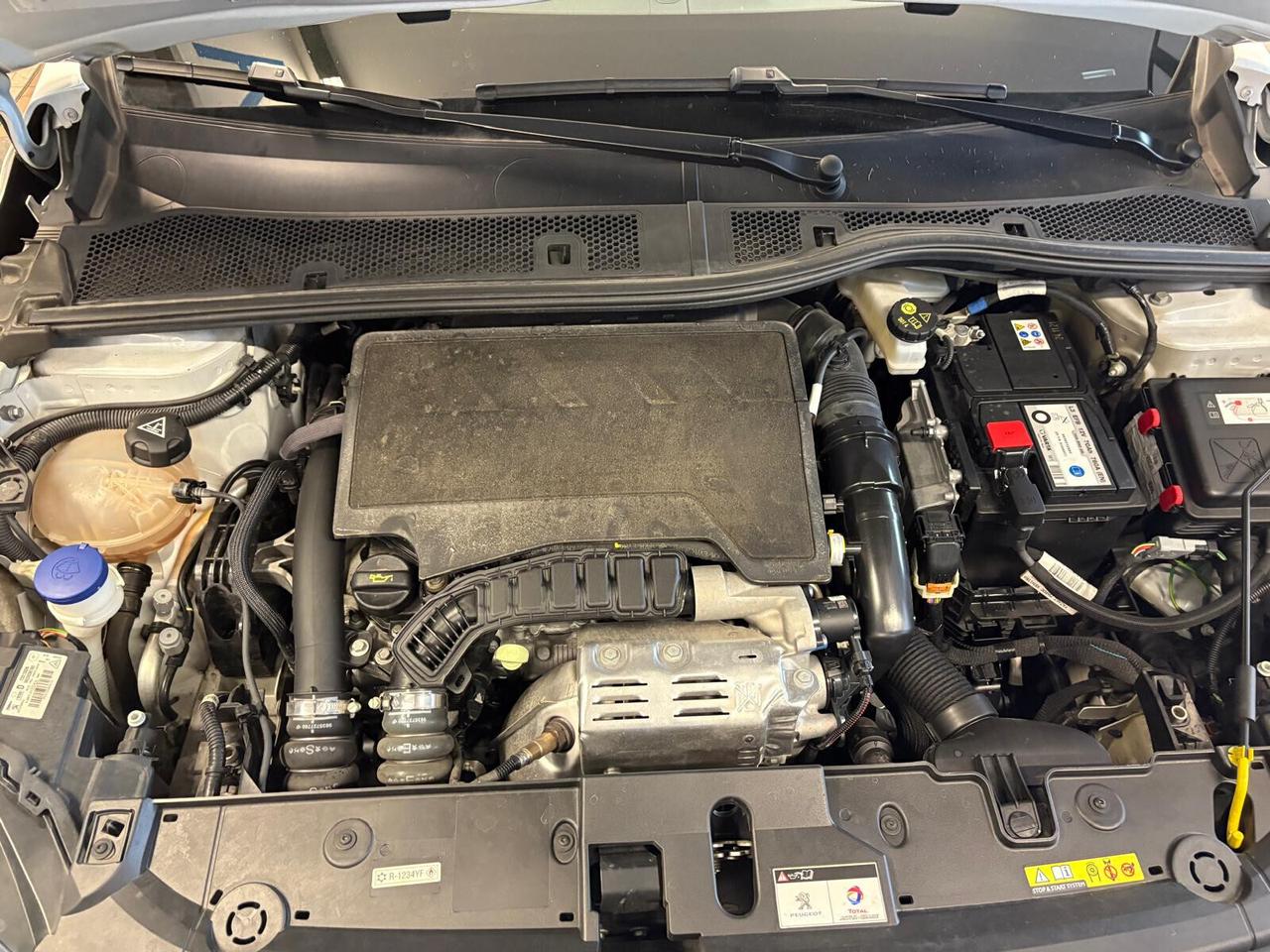 Peugeot 208 PureTech 100 Stop&Start EAT8 5 porte GT