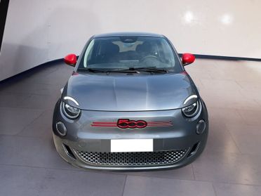 FIAT 500 500e 42 kWh (Red)