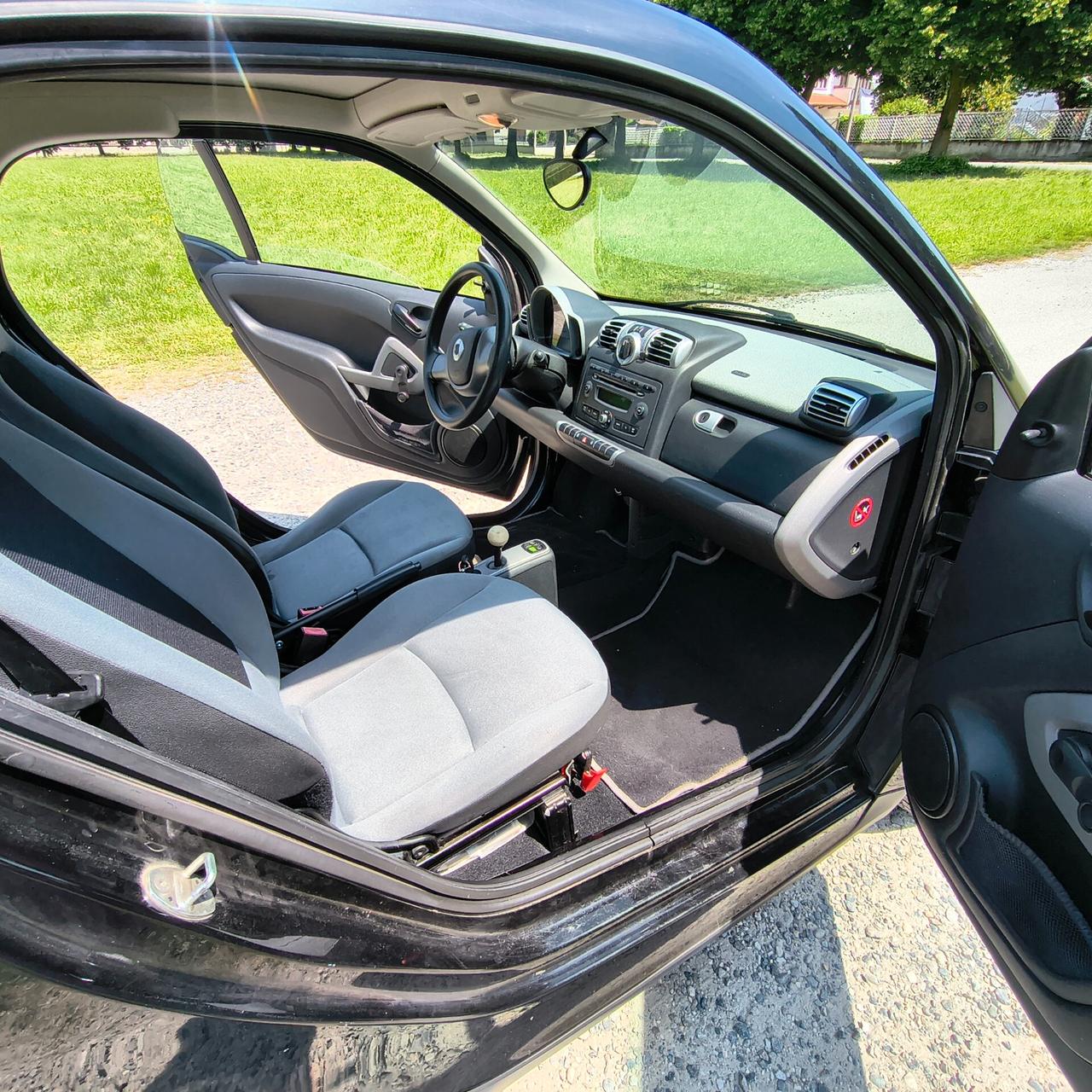 Smart ForTwo 1000 45 kW MHD coupé pure in pronta consegna