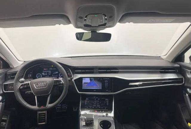 AUDI A6 Avant 55 2.0 TFSI e quattro ultra S tronic S line