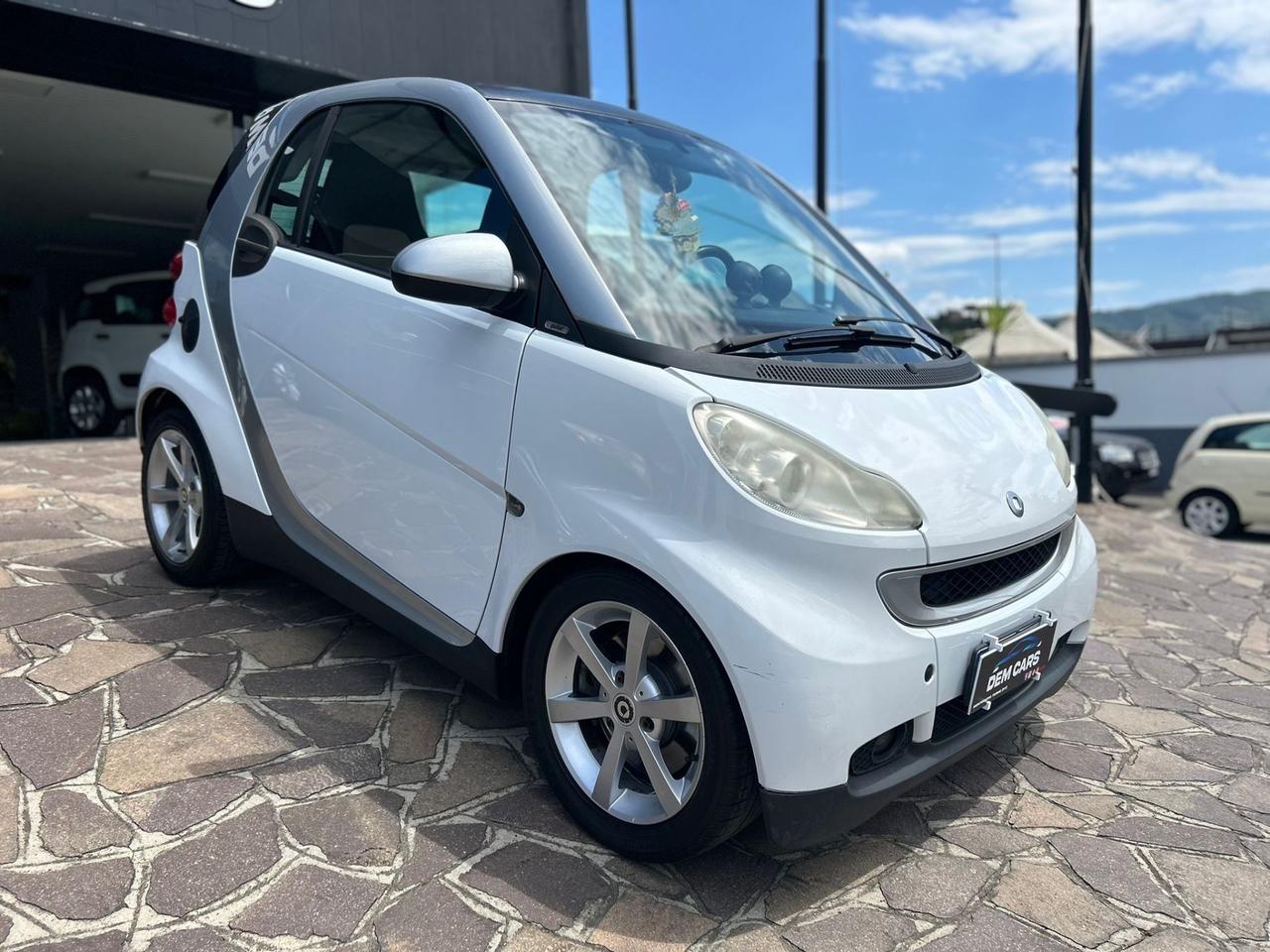 Smart ForTwo 1000 52 kW coupé passion