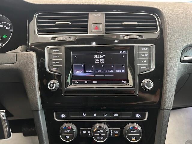 Volkswagen Golf VII 2013 5p 1.6 tdi Highline