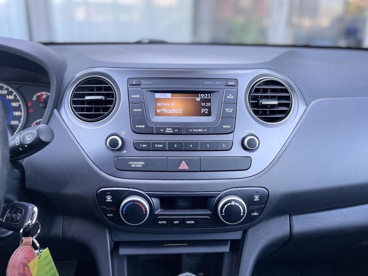 Hyundai i10 1.0 Benzina 66CV E6 Neo. Automatica - 2018