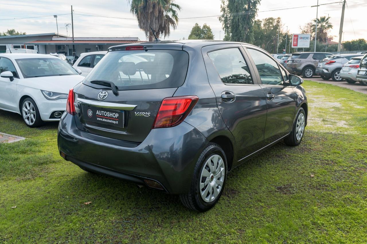 Toyota Yaris 1.0 5 porte Active