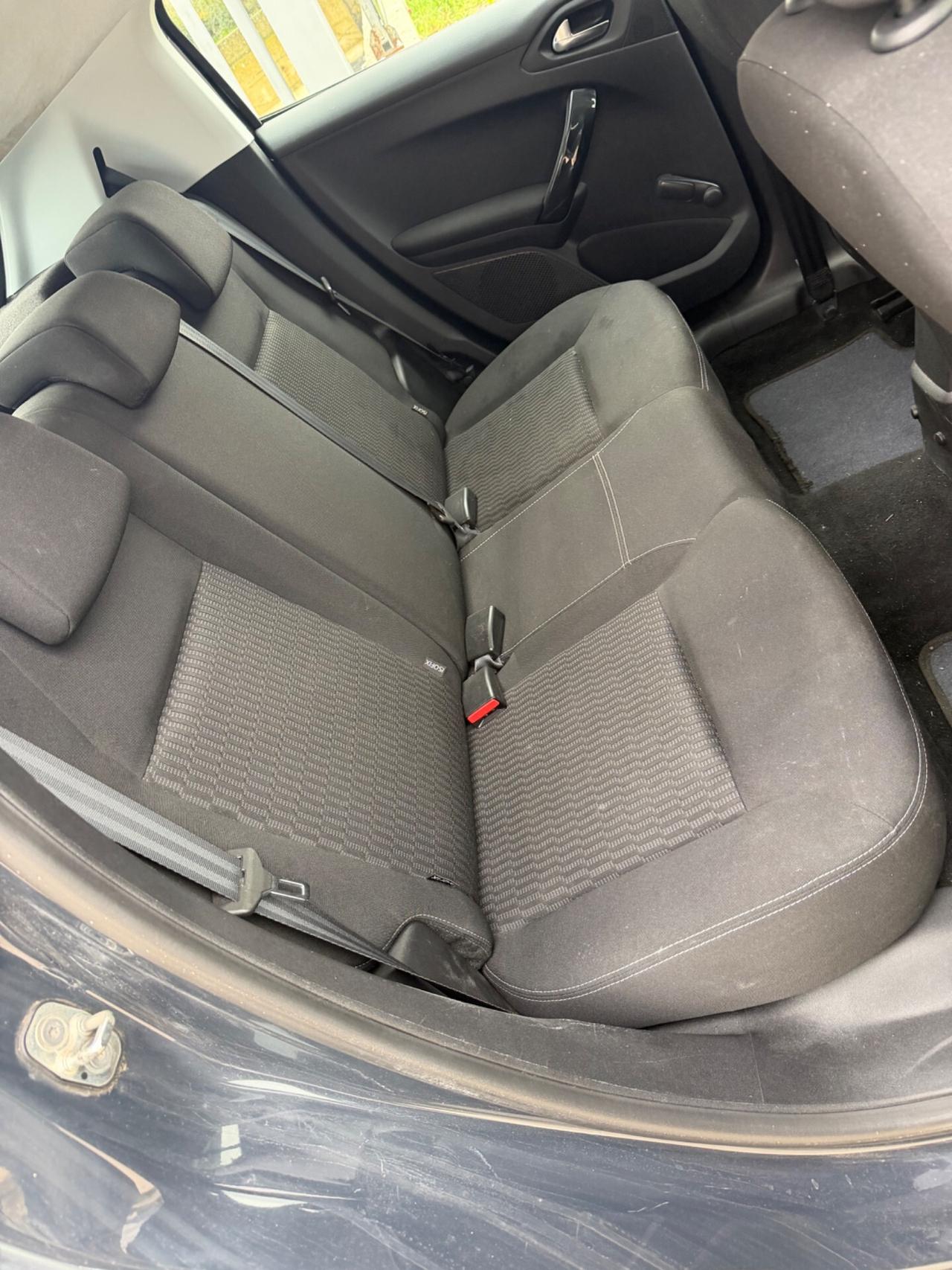 Peugeot 208 PureTech 68 5 porte Active