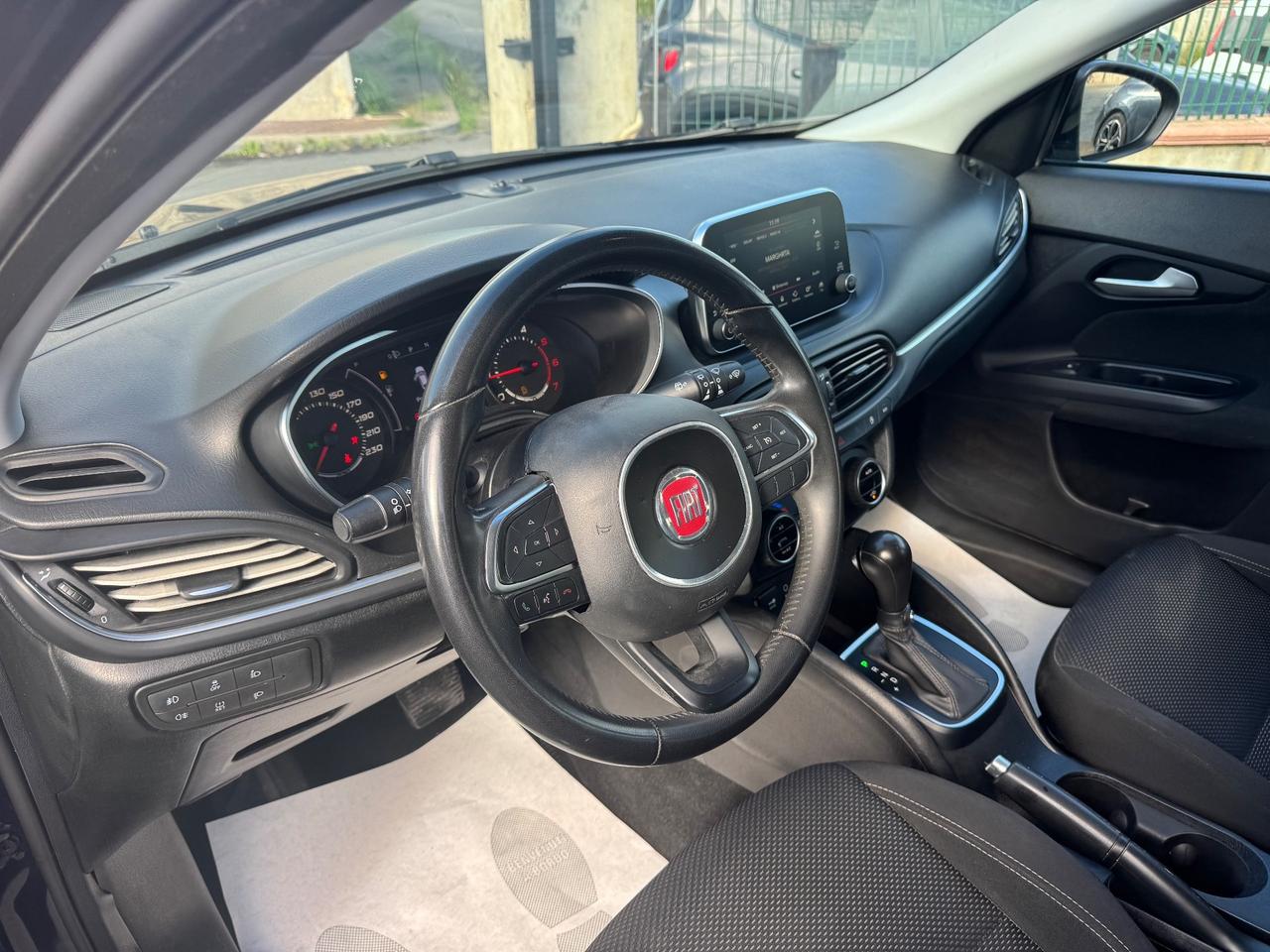 Fiat Tipo 1.6 Mjt S&S DCT SW Lounge