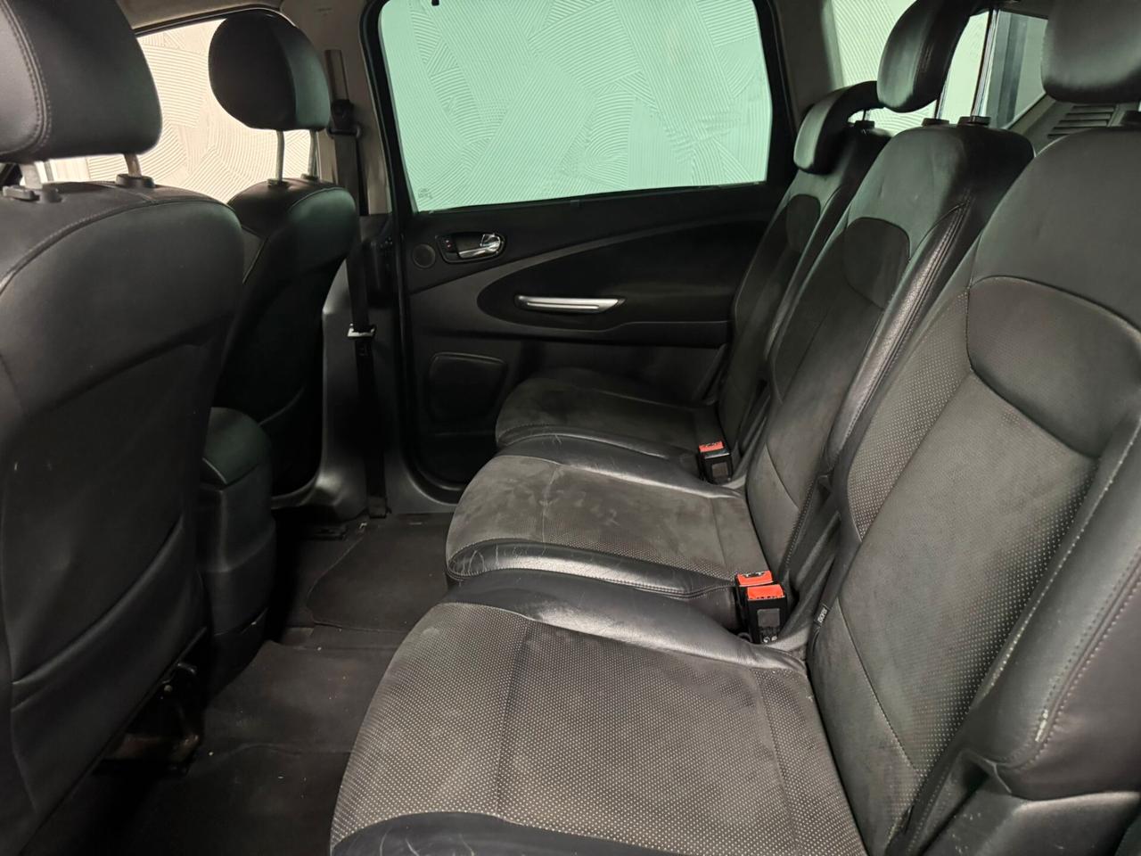 Ford S-Max 2.0 TDCi 140CV Titanium