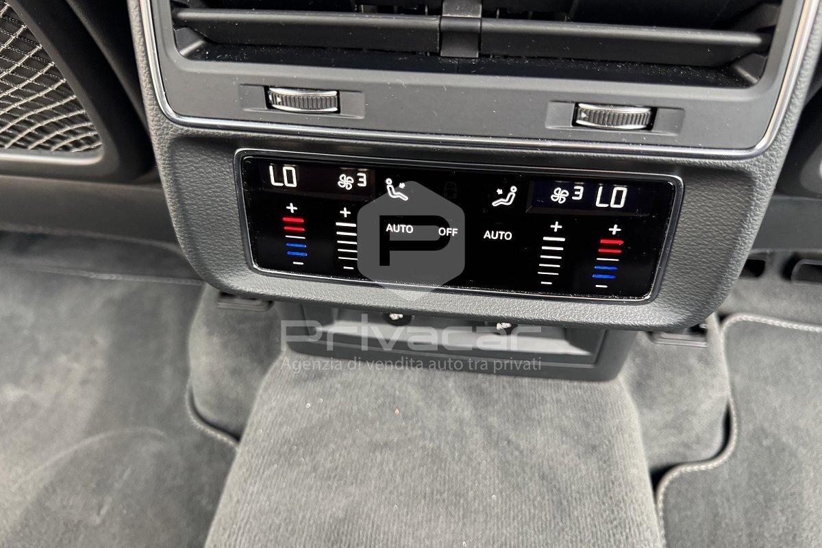 AUDI Q7 50 TDI quattro tiptronic Sport