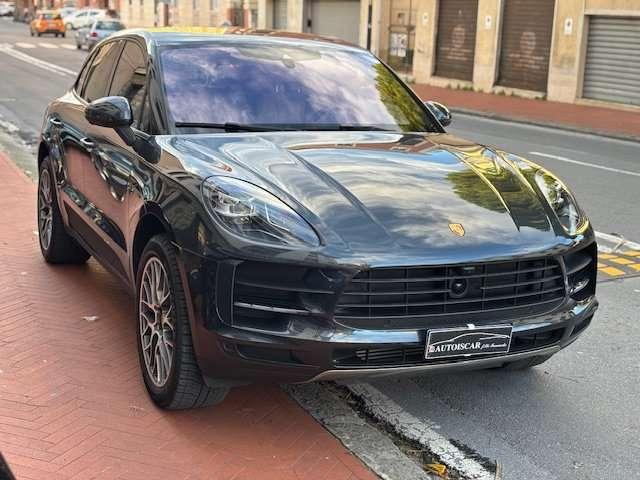 Porsche Macan 2.0 245cv