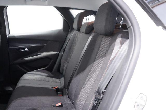 PEUGEOT 3008 1.2 PureTech Turbo 130cv S&S Active Pack