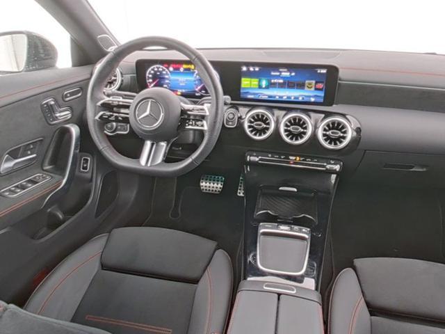 MERCEDES-BENZ CLA 180 Automatic AMG Line Advanced Plus