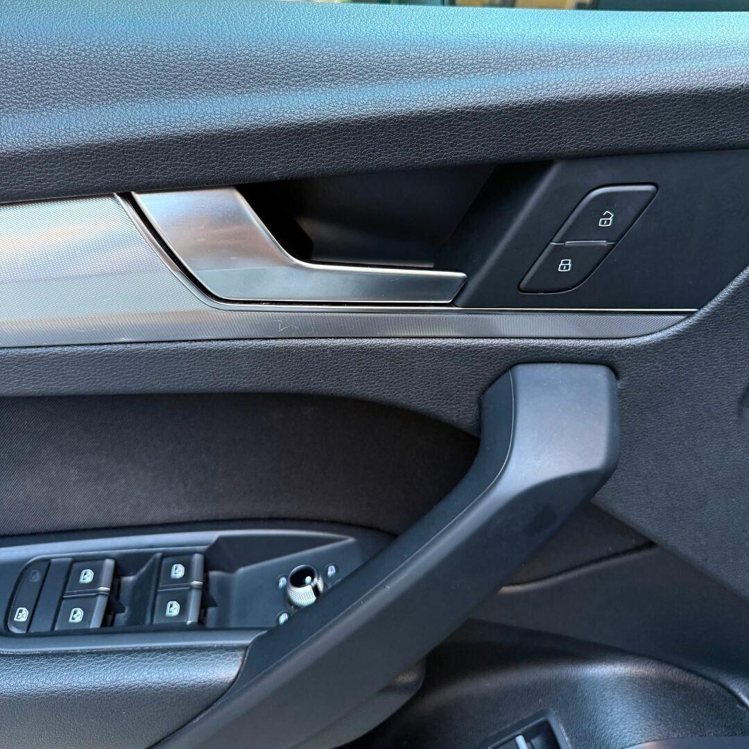 Audi Q5 40 TDI 204 CV quattro S tronic Sport