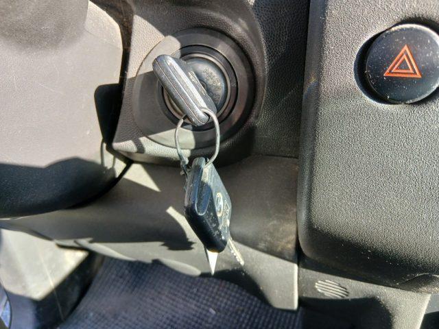 NISSAN Navara 2.5 dCi 4 porte Double Cab