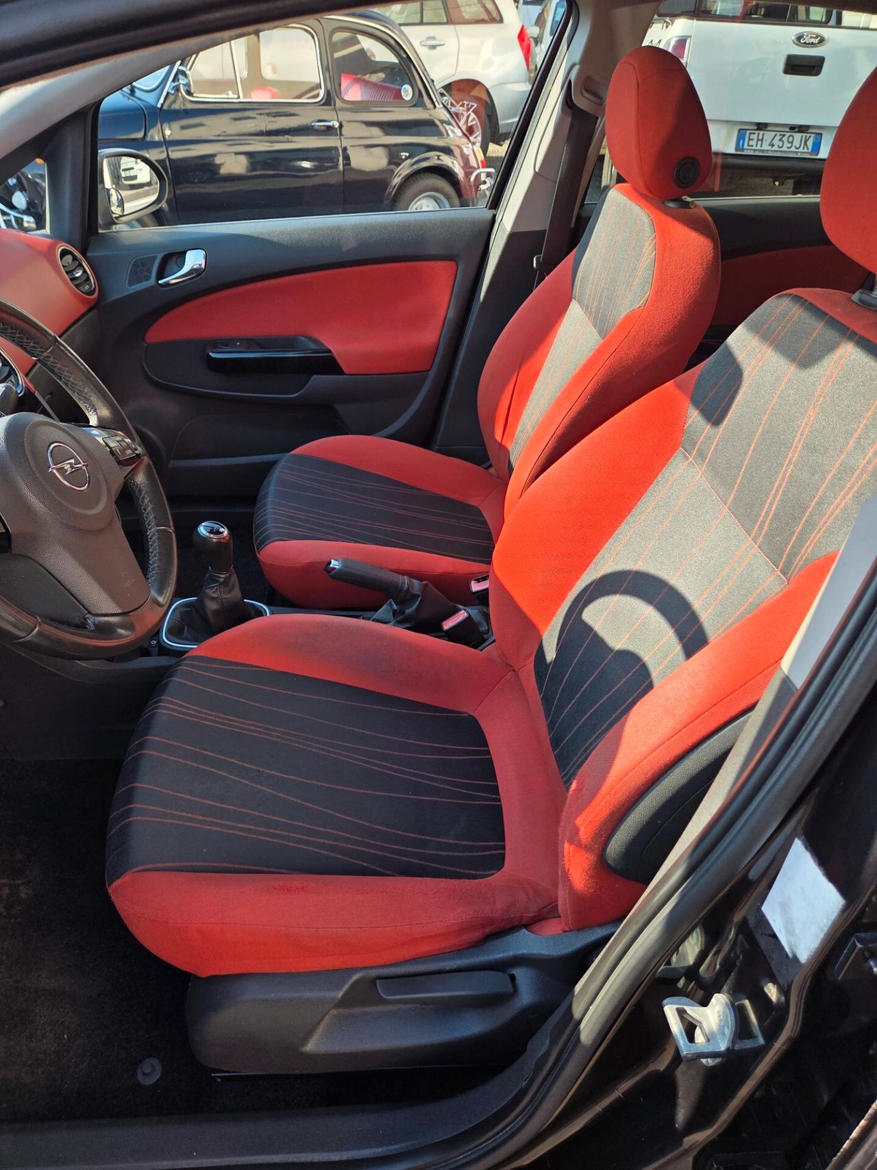 Opel Corsa 1.2 5 porte Enjoy