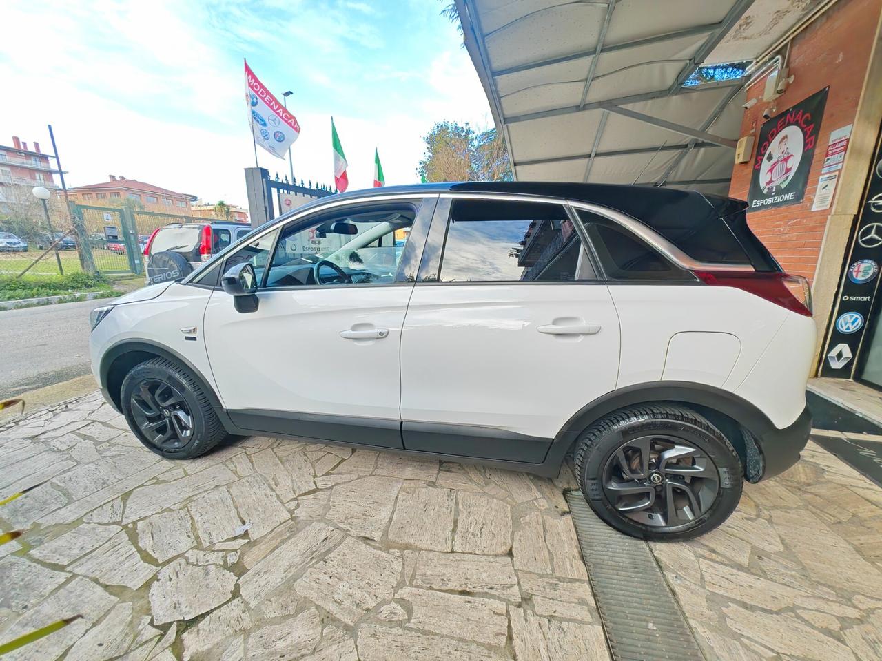 Opel Crossland ULTIMATE 1200 GPL