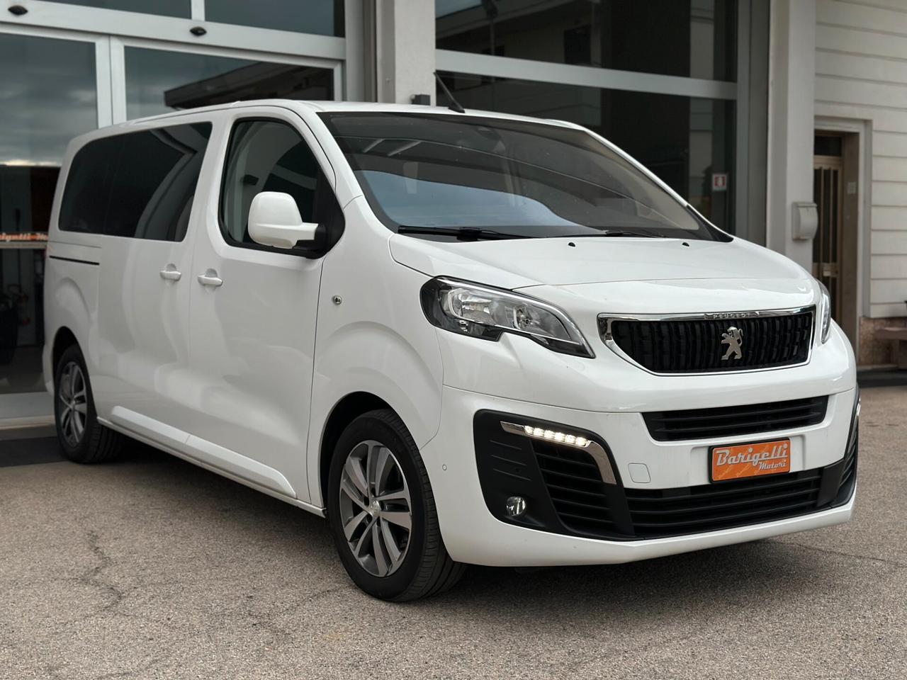 Peugeot Traveller BlueHDi 120 S&amp;amp;S Standard Business, 8 posti, automatico