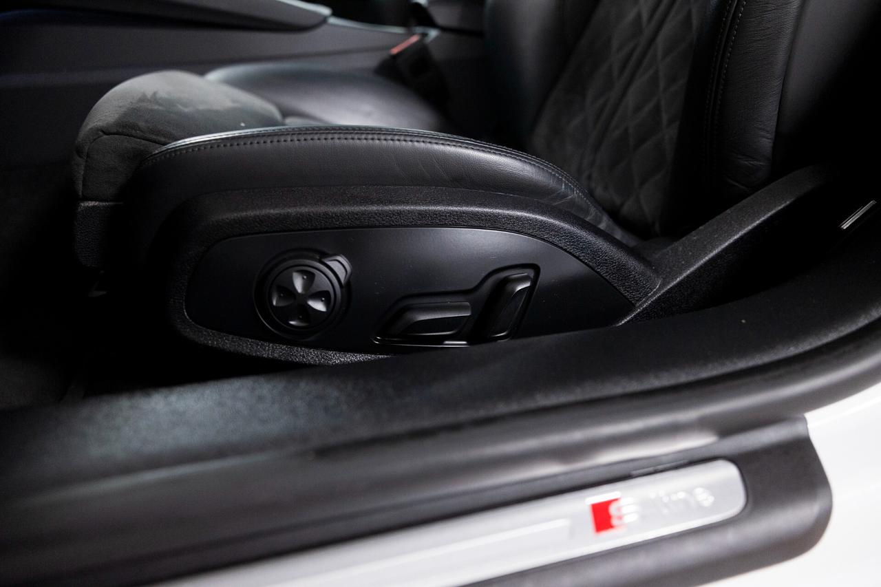 Audi TT Coupé 2.0 TFSI quattro S tronic S line