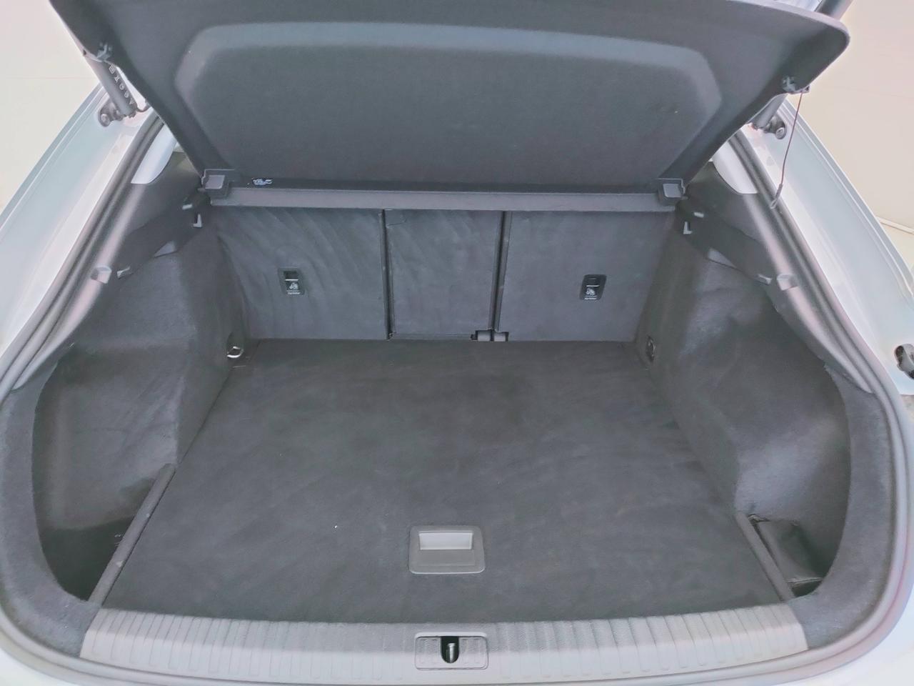 AUDI Q3 I 2019 Sportback - Q3 Sportback 35 1.5 tfsi