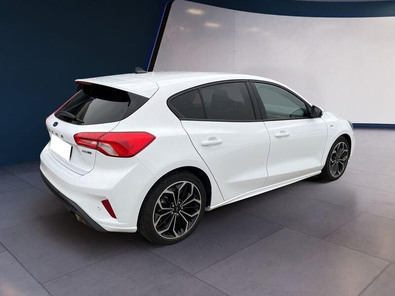 Ford Focus V 2022 1.0 ecoboost h ST-Line Design 125cv