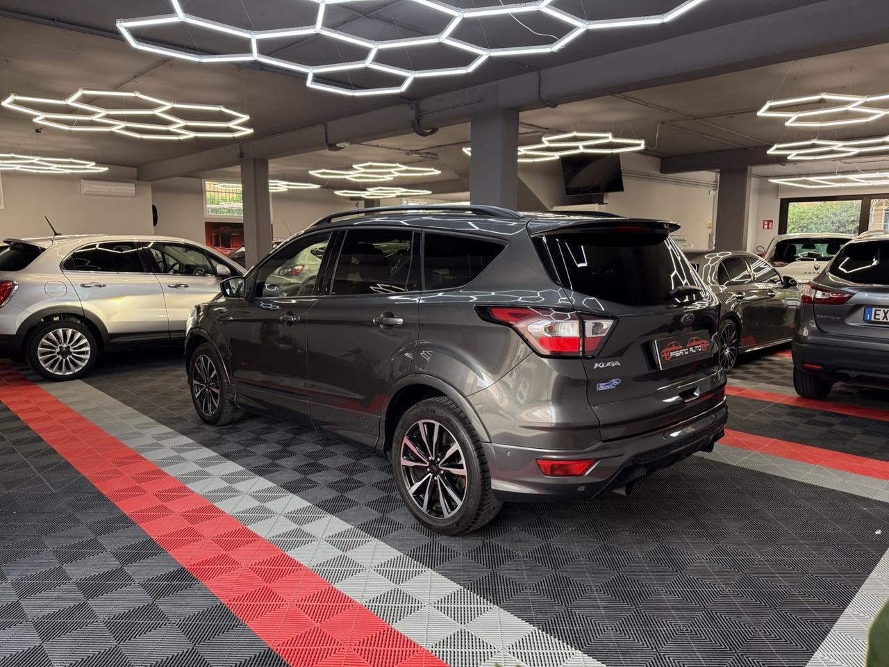 Ford Kuga 1.5 TDCI ST-Line - FABIANOAUTO