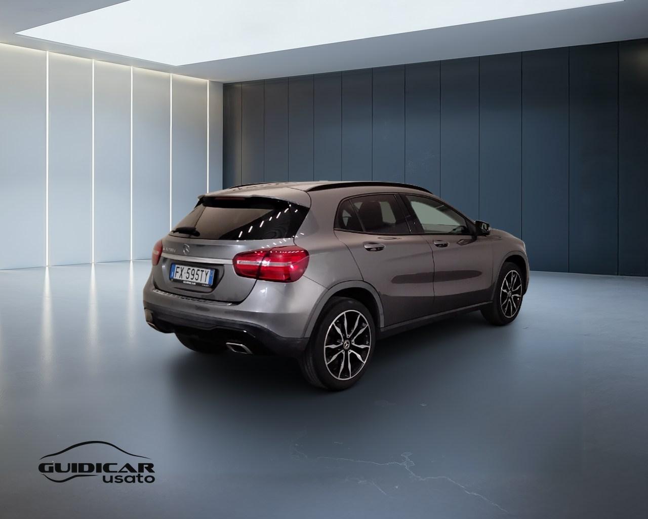 Mercedes-Benz GLA-X156 2017 - GLA 200 d Sport auto