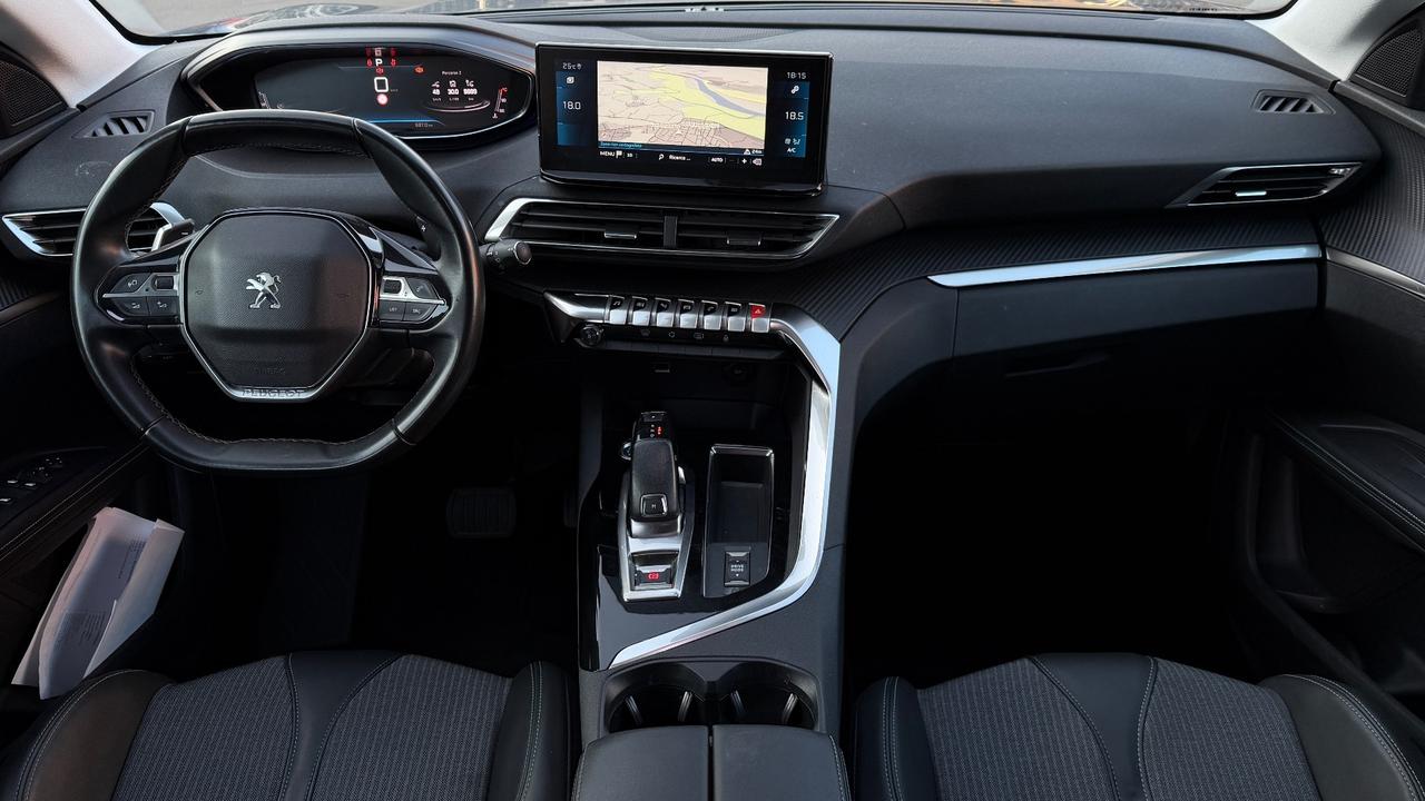 PEUGEOT 5008 1.5 ALLURE 131CV - SETTE POSTI, FULL LED, NEOPATENTATI
