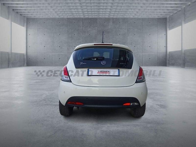 Lancia Ypsilon III 2021 1.0 firefly hybrid Silver s&s 70cv 5p.ti