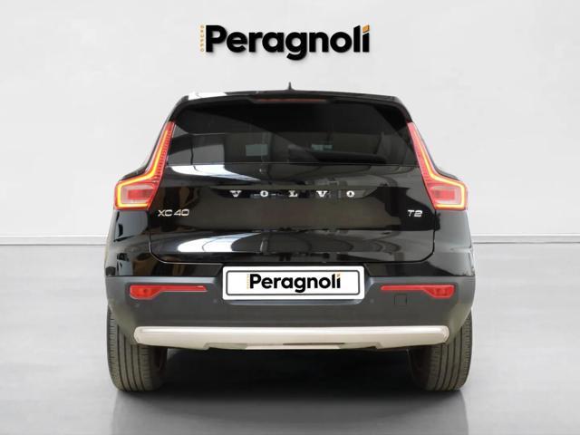 VOLVO XC40 T2 automatico Essential