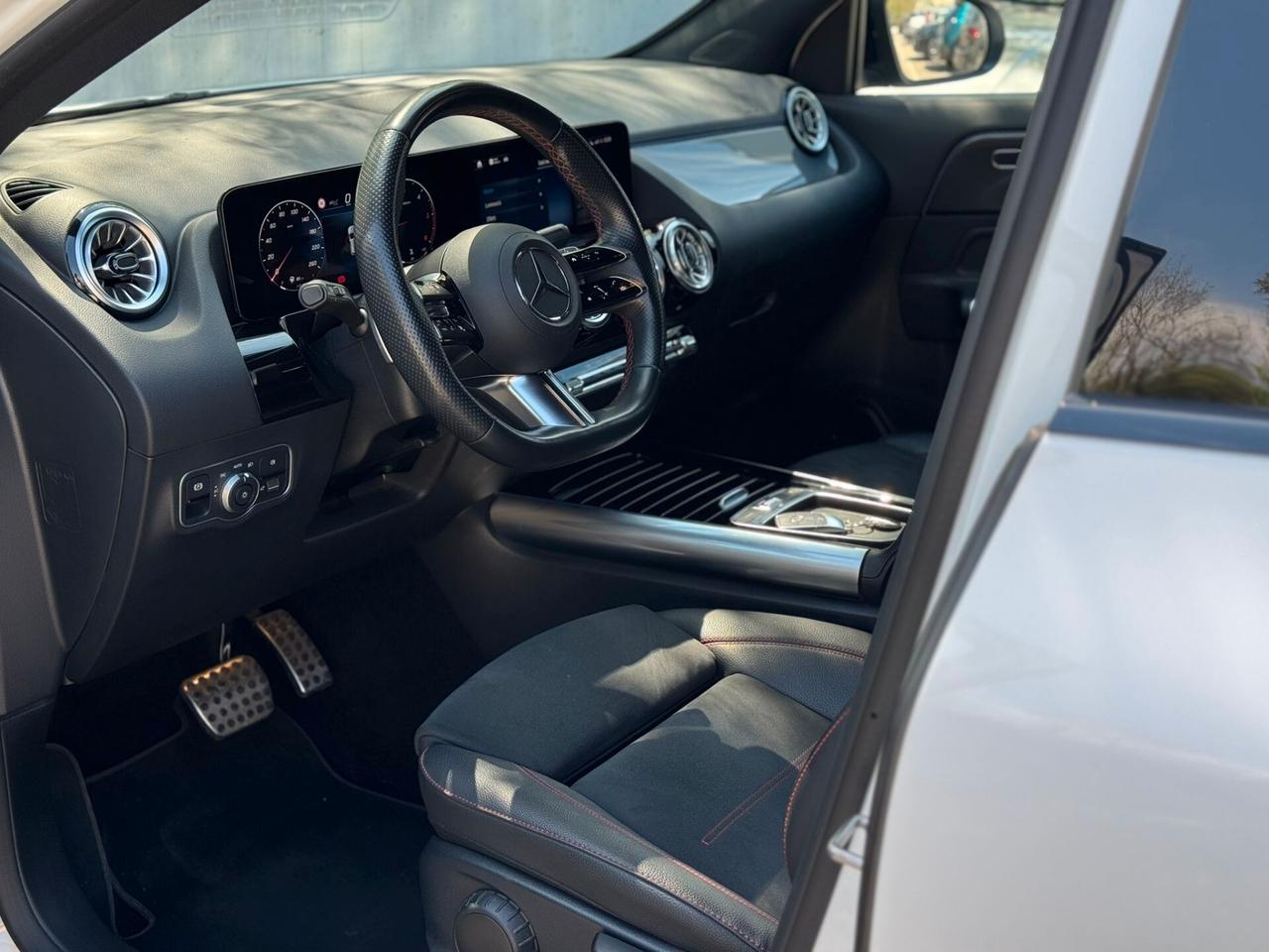 Mercedes-benz GLA 180 d Automatic AMG Line Premium Plus