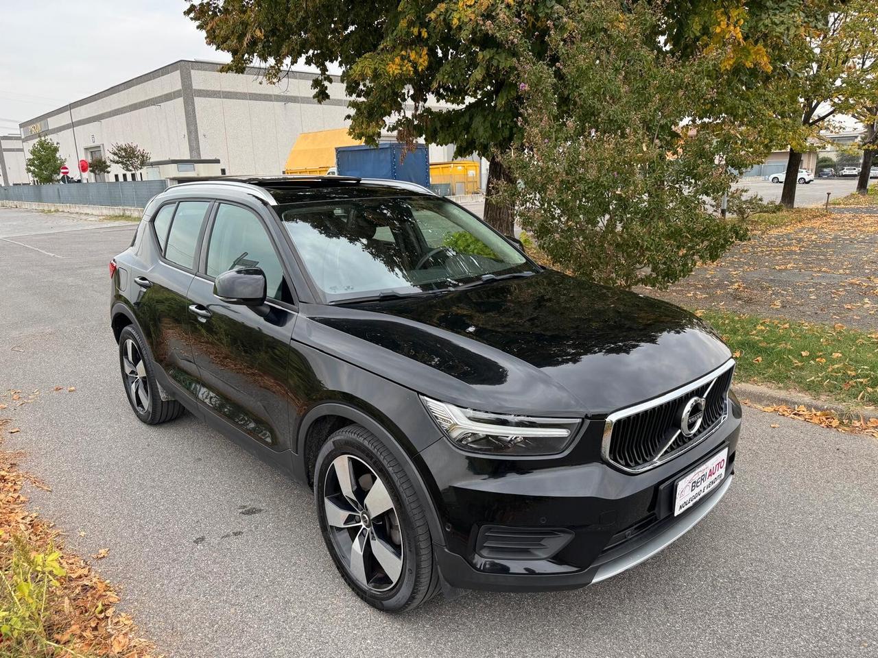 Volvo XC40 D4 Geartronic R-design (4x4) trazione integrale