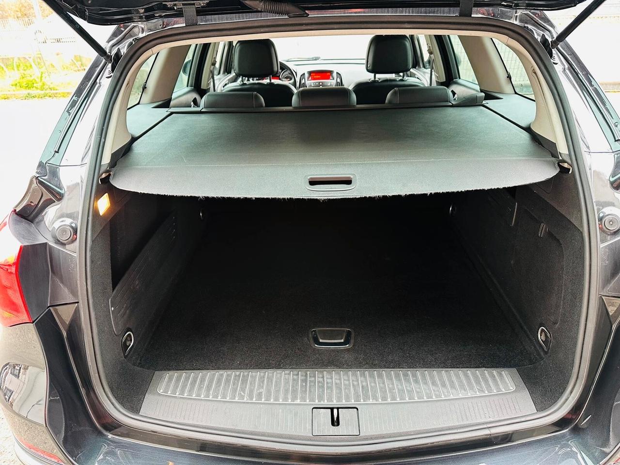 Opel Astra 1.4 Turbo 140CV Sports Tourer GPL Tech Elective